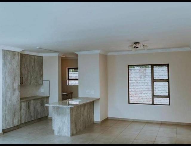 3 BEDROOM TOWNHOUSE FOR SALE IN AMANDASIG